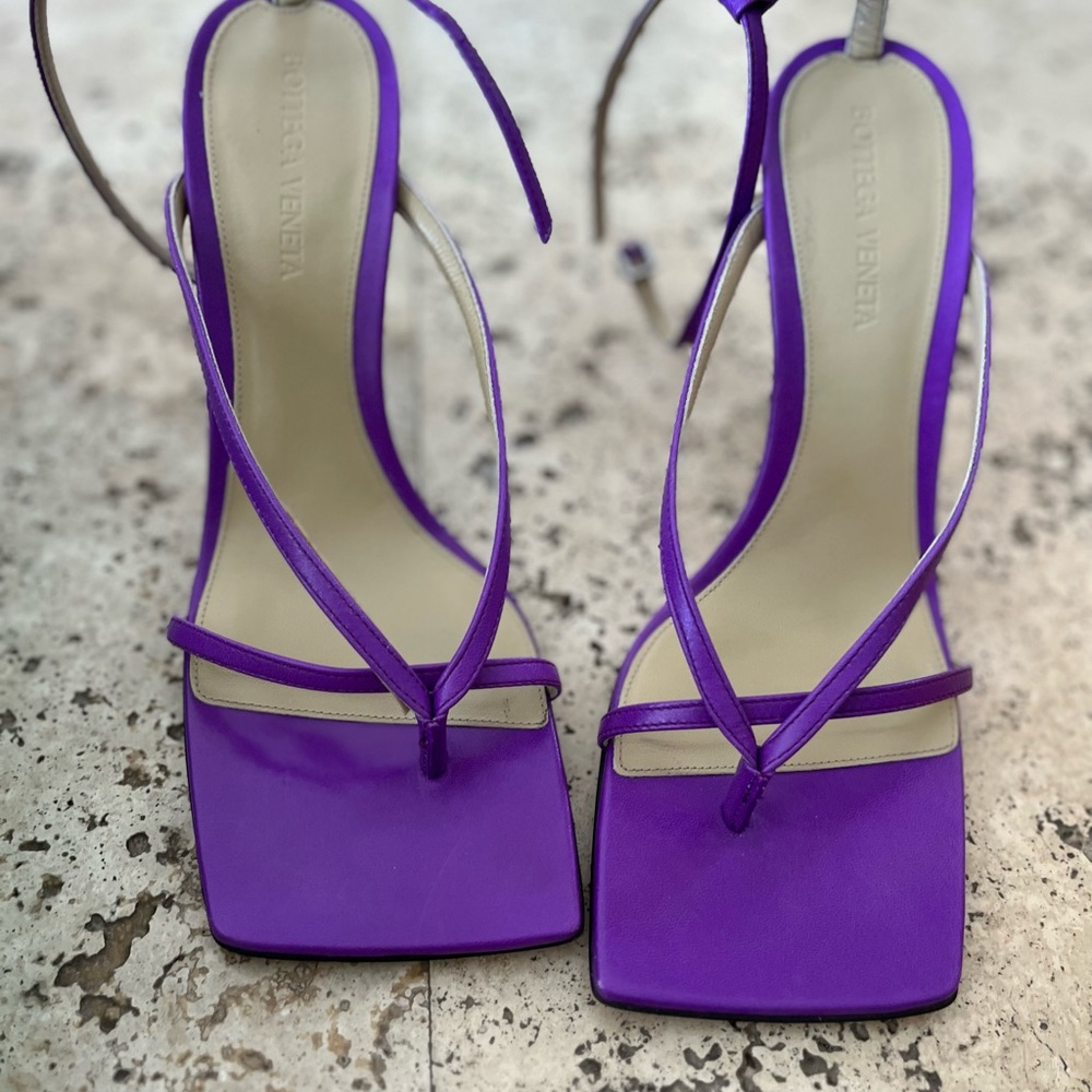 Bottega Stretch Sandal Purple, never worn